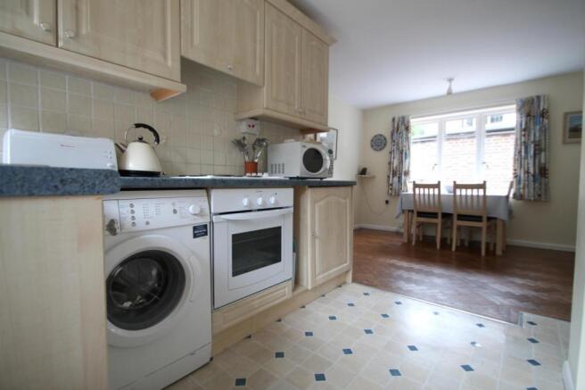 Kitchen / Dining Roo