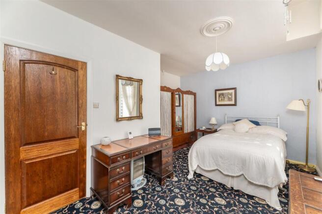 2 bed Apartment for sale Image 9