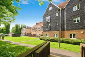 Flat 9, 45, Highbridge Street, Waltham Abbey EN9 1BQ