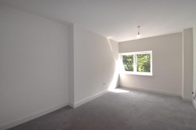 1 bed Flat to rent Image 4