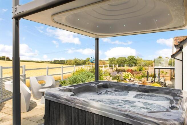 hot tub