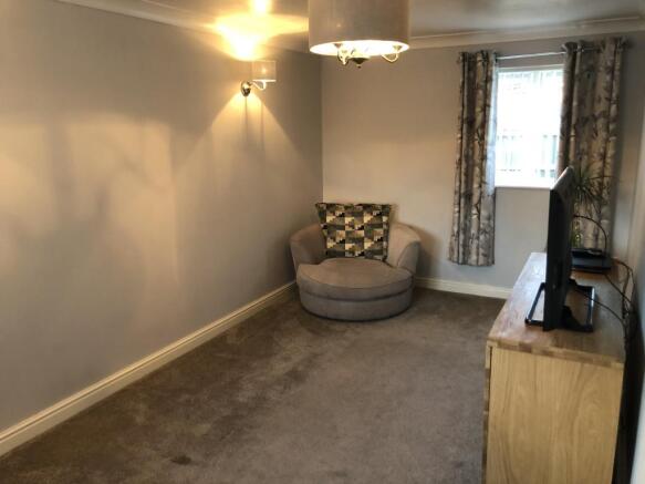 Lounge 1