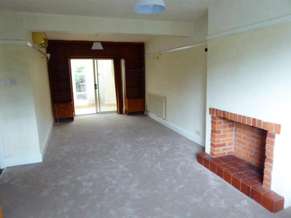 Living/Dining Room