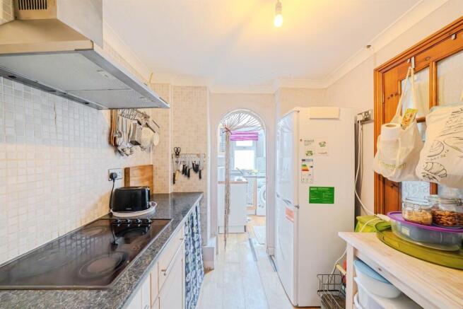 Photo 5