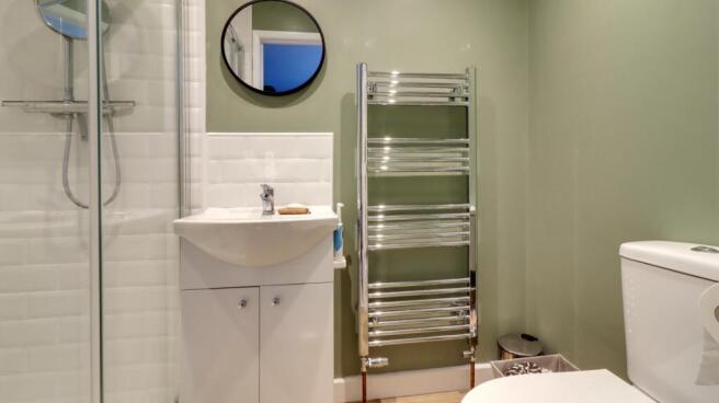 11. Ensuite