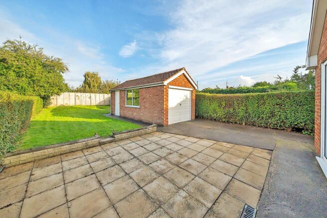 3 Heather Bank - Patio