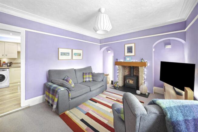 2 bed Semi-Detached for sale Image 6