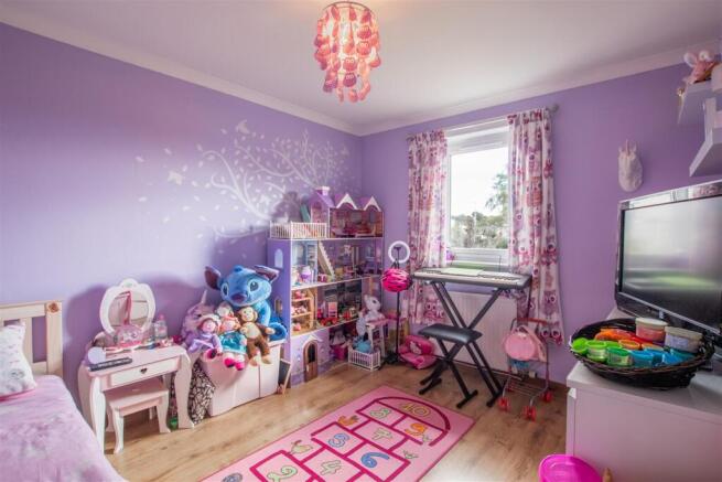 bedroom.three.jpg
