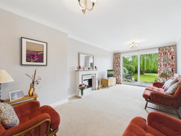 Chestnut Avenue, Mickleover, Derby photo 4