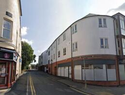 17, Castle Point, Wood Street, Hinckley LE10 1JQ