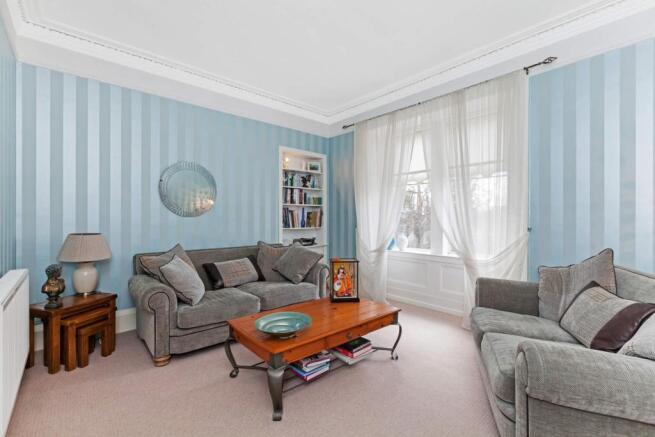 Sitting Rm/Bed 3