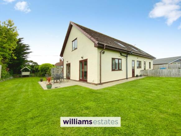 Pentre Lane, Rhuddlan, LL18 photo 4