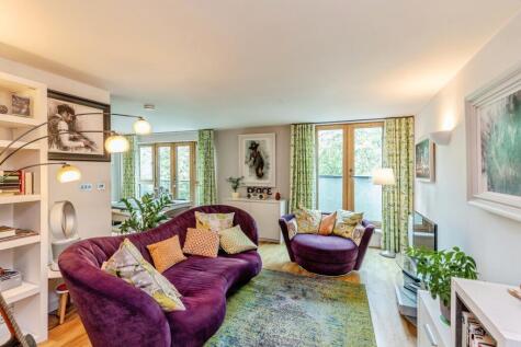 Hotwell Road, Bristol, BS8