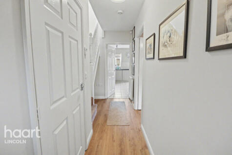 Privet Walk, Witham St Hughs