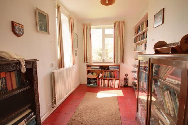 Photo 9