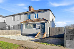 42, Second Avenue, Grays RM20 3JL