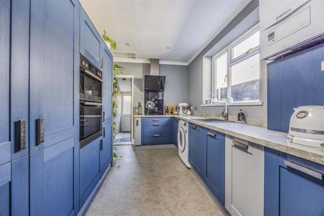 19 Daulston Road, Fratton-PorticoMarketing-SoldBy-