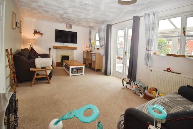 11 Bicton Avenue,...