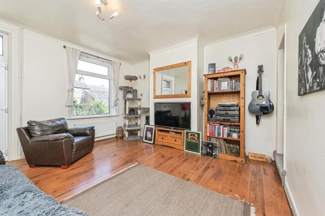 2 bed End of Terrace for sale Image 8