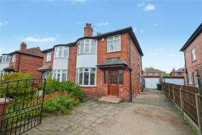 9, Moor Flatts Avenue, Middleton, Leeds LS10 3SS