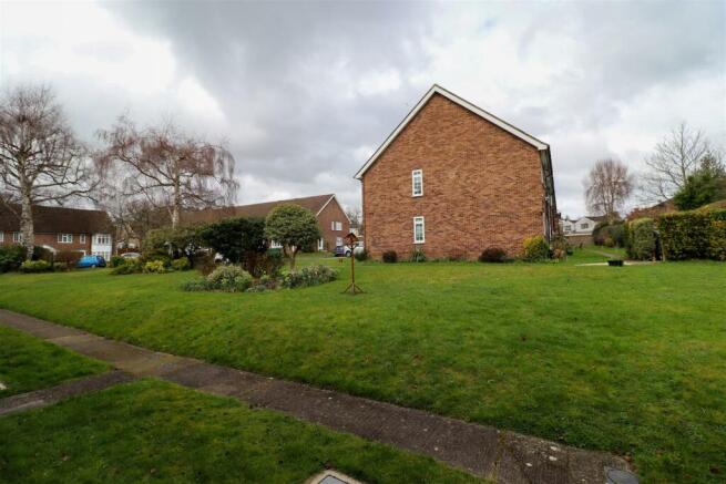 Communal Grounds