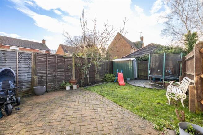 Lincroft, Cranfield, Bedford photo 4