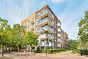 Flat 135, Fairmont House, Albatross Way, London SE16 7BT