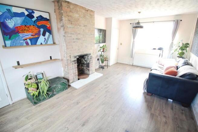 Cotswold Road, Rothwell, Leeds photo 4