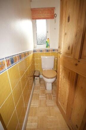SEPERATE WC