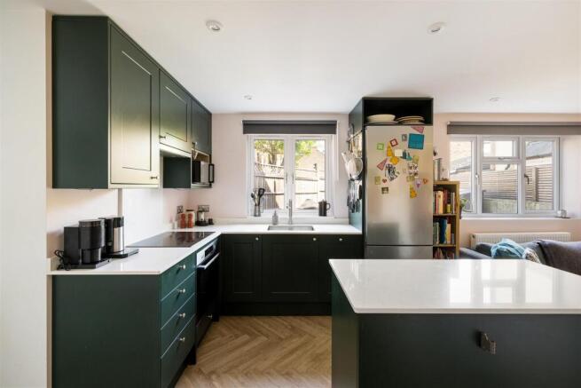 Dames Road, E7
