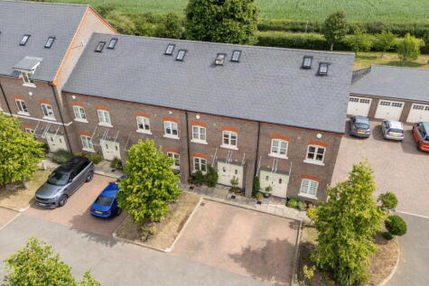 Dixons Wharf, Wilstone, Tring. HP23