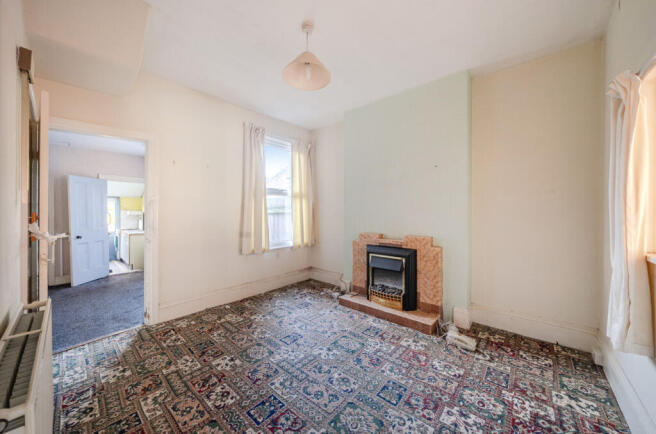 1422889-12-69a5b8...