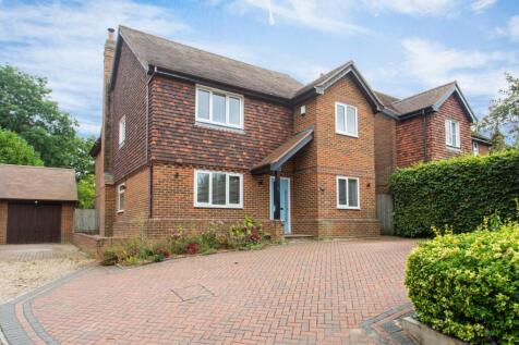 The Street, Adisham, Canterbury, Kent, CT3