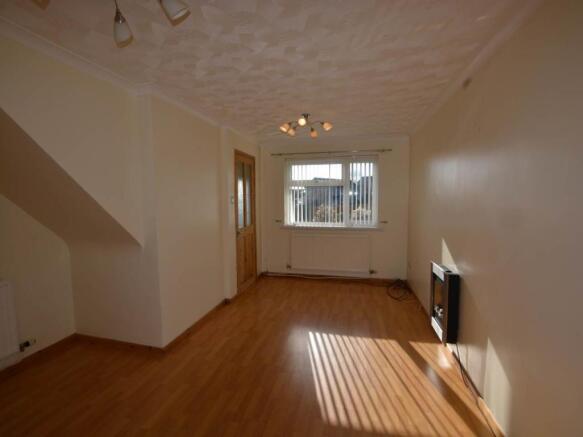 LIVING ROOM 3