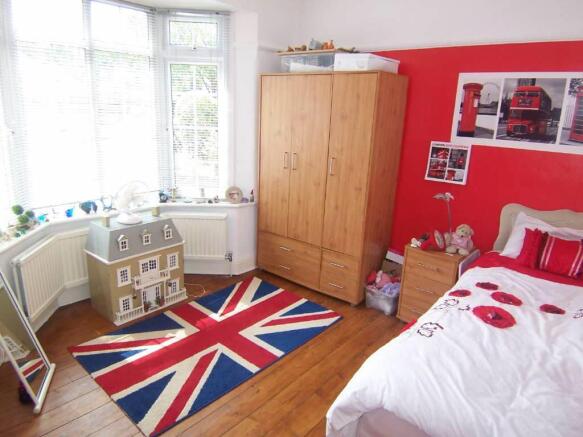 Photo 3