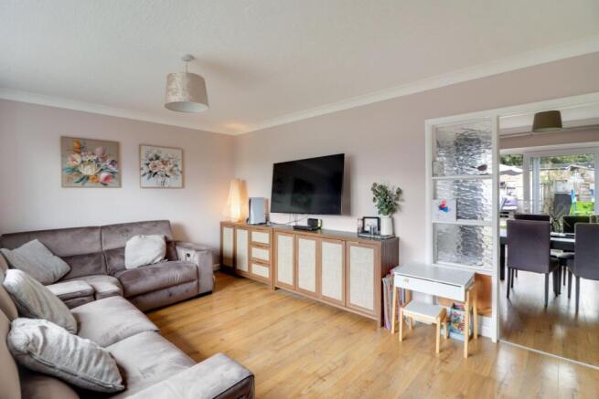 3 bed Terraced for sale Image 5