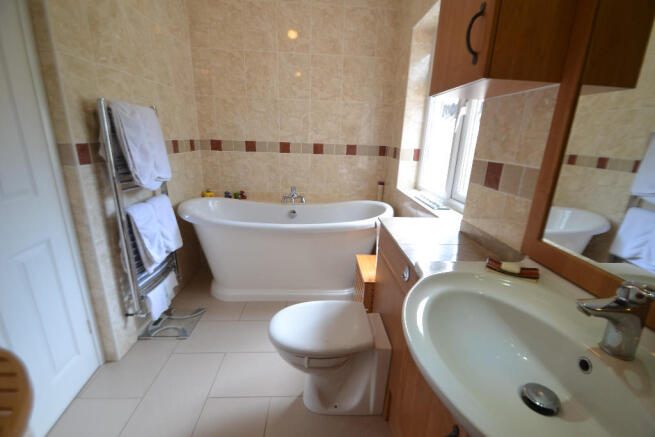 Bathroom- Ground Fl
