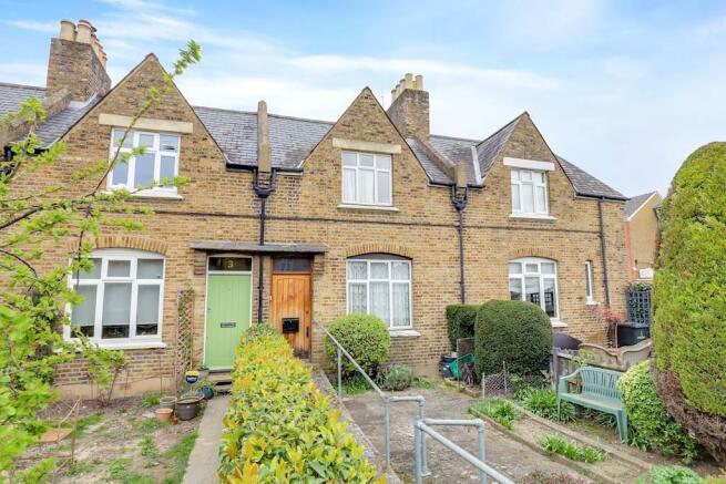 14-66f3JHPropWpen - 2 St Johns Cottages - 37-small