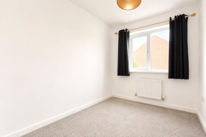 3 bed Semi-Detached to rent Image 7