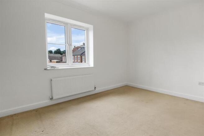 2 bed Terraced for sale Image 8
