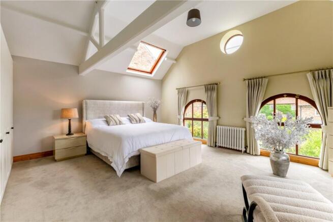 3 bed Detached for sale Image 11
