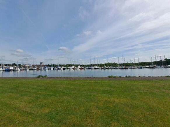 Fareham Creek
