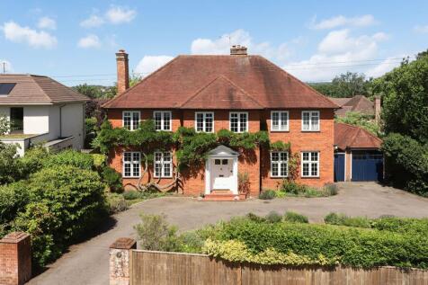 Old Compton Lane, Farnham, GU9