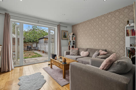 Wellwood Road, Seven Kings, Ilford, Redbridge