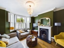 19, Pear Tree Road, Addlestone KT15 1SR