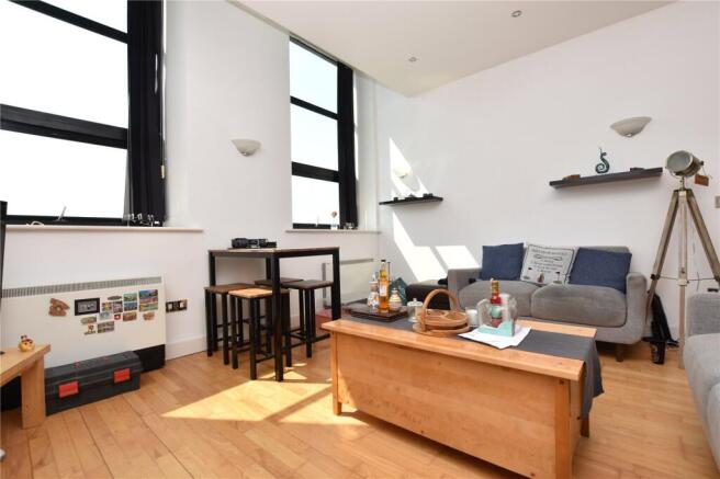 2 bed Apartment for sale Image 5