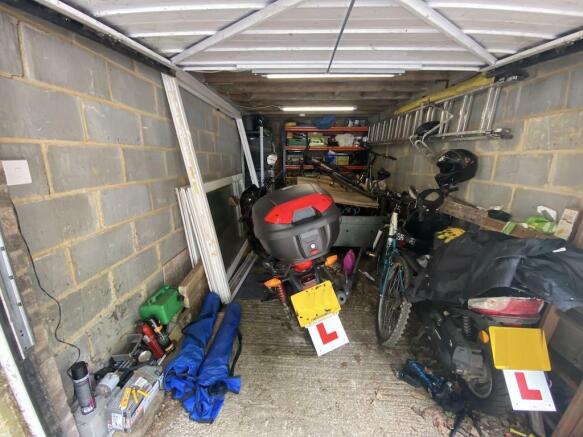 Int. Garage.jpg