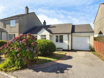 Praze, Two bed bungalow with no chain