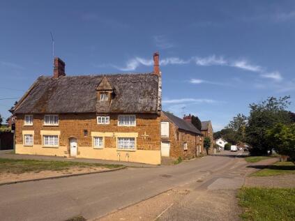 Homestead, 2 Mill Road, Kislingbury, NN7 4BB