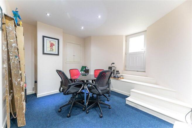 4 bed End of Terrace for sale Image 12